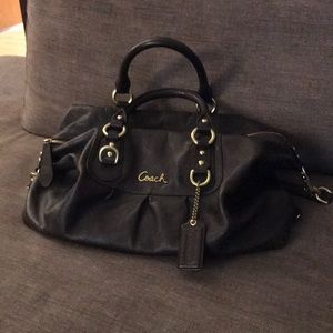 SALE! Gorgeous brown Coach purse.